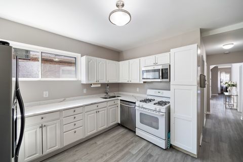 Tiny photo for 2431 Gunderson Avenue, Berwyn, IL 60402 (MLS # 12589441)