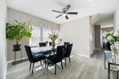 Tiny photo for 2431 Gunderson Avenue, Berwyn, IL 60402 (MLS # 12589441)