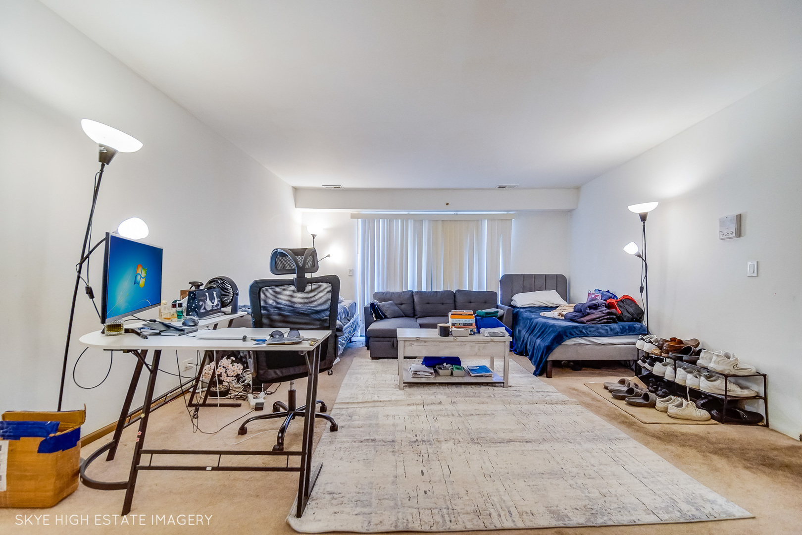 21W581 North Avenue 30
