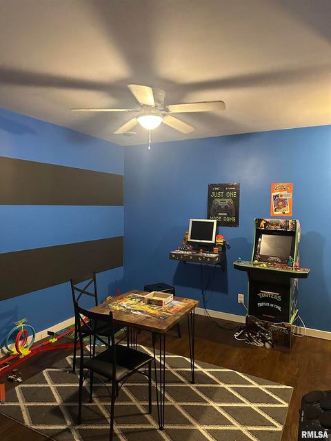 Tiny photo for 407 W WATER Street, Pinckneyville, IL 62274 (MLS # EB450644)