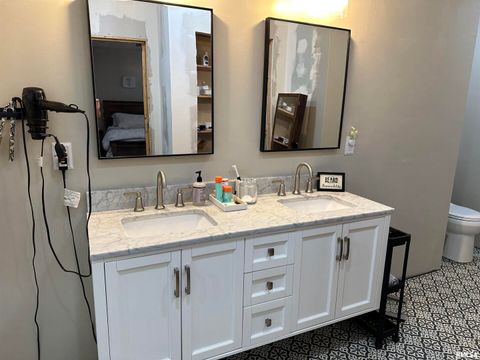 Tiny photo for 407 W WATER Street, Pinckneyville, IL 62274 (MLS # EB450644)