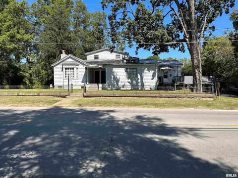 Photo of 407 W WATER Street, Pinckneyville, IL 62274 (MLS # EB450644)
