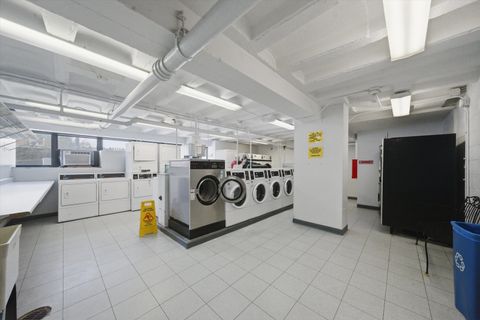 Tiny photo for 6030 N SHERIDAN Road #1001, Chicago, IL 60660 (MLS # 12618499)