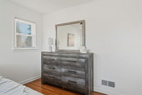 Tiny photo for 9520 MAJOR Avenue, Oak Lawn, IL 60453 (MLS # 12586444)