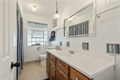 Tiny photo for 9520 MAJOR Avenue, Oak Lawn, IL 60453 (MLS # 12586444)