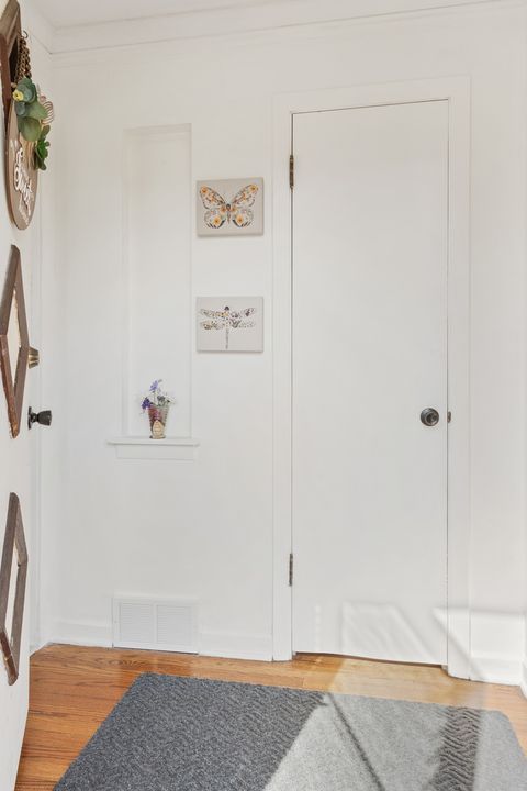 Tiny photo for 9520 MAJOR Avenue, Oak Lawn, IL 60453 (MLS # 12586444)