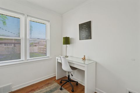 Tiny photo for 9520 MAJOR Avenue, Oak Lawn, IL 60453 (MLS # 12586444)