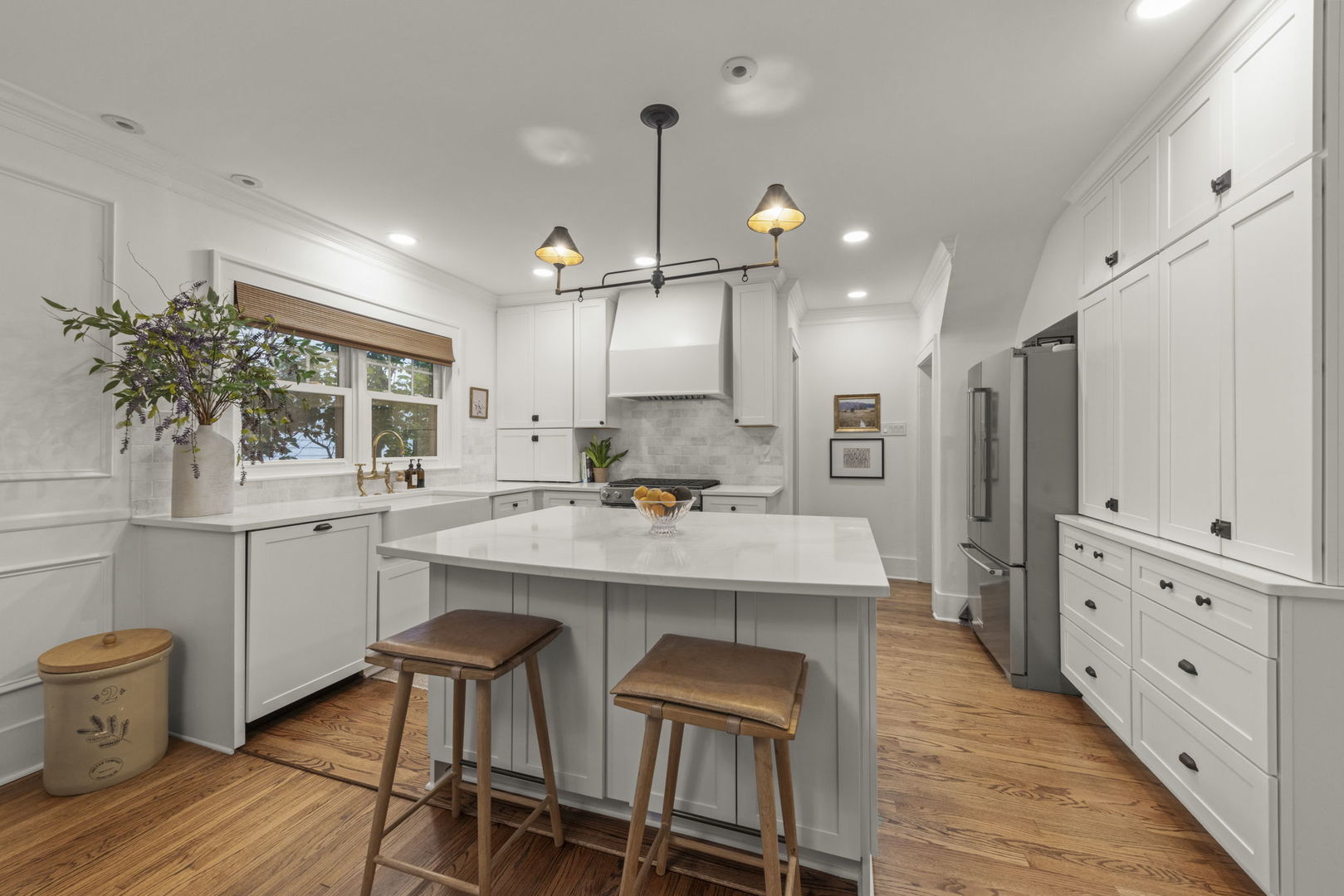 345 N Montclair Avenue