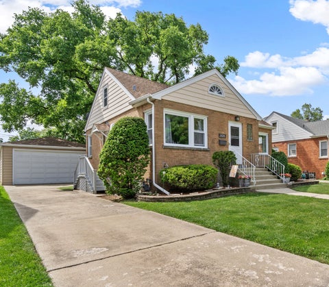 Tiny photo for 1434 Blanchan Avenue, La Grange Park, IL 60526 (MLS # 12656015)