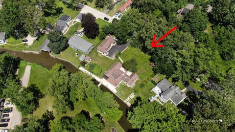 Tiny photo for 9425 Byrne Drive, Fox River Grove, IL 60021 (MLS # 12684294)