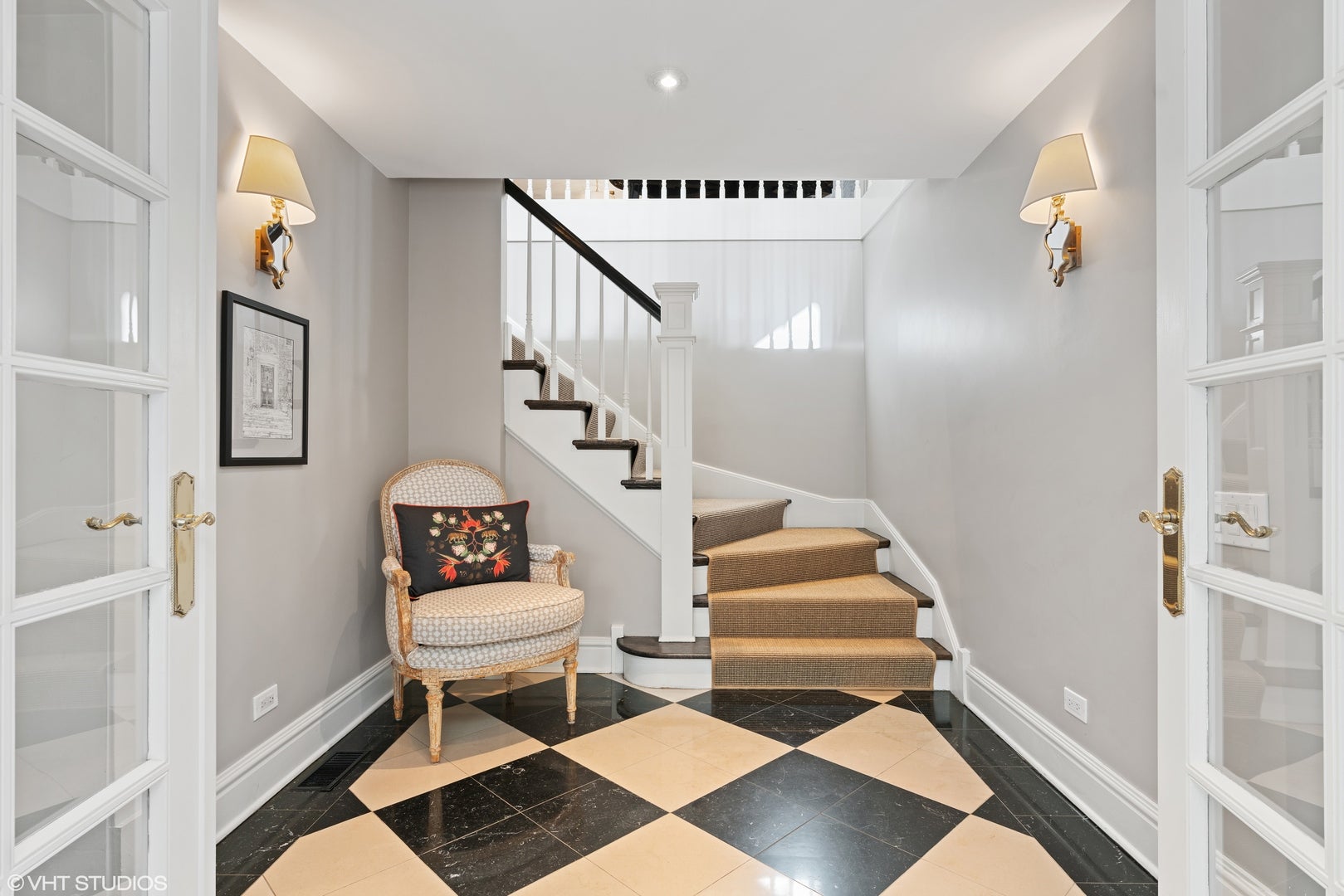 38 E Elm Street