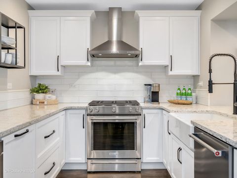 Tiny photo for 411 Birchwood Road, Hinsdale, IL 60521 (MLS # 12591622)