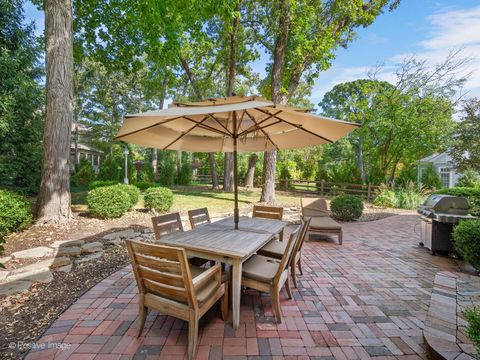 Tiny photo for 411 Birchwood Road, Hinsdale, IL 60521 (MLS # 12591622)