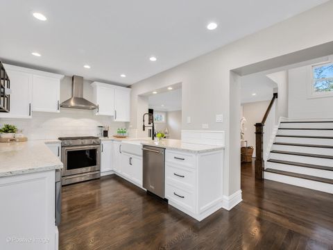 Tiny photo for 411 Birchwood Road, Hinsdale, IL 60521 (MLS # 12591622)