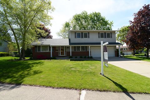 145 S Belle Avenue Palatine IL 60074