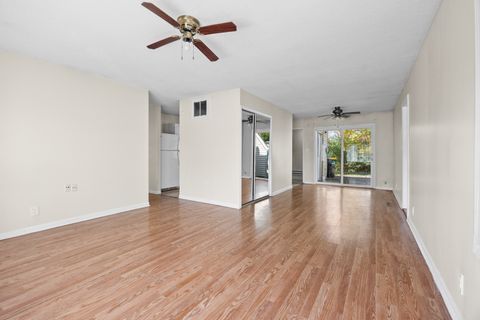 Tiny photo for 1020 S Park Boulevard, Streamwood, IL 60107 (MLS # 12511018)