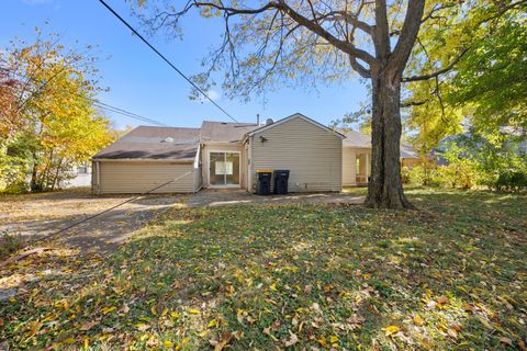 Tiny photo for 1020 S Park Boulevard, Streamwood, IL 60107 (MLS # 12511018)