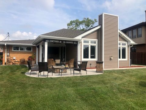 Tiny photo for 8025 W Giddings Street, Norridge, IL 60706 (MLS # 12472789)