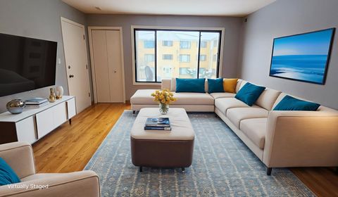 Tiny photo for 9375 Hamilton Court #E, Des Plaines, IL 60016 (MLS # 12538440)