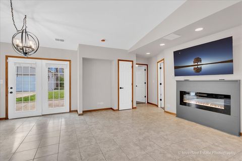 Tiny photo for 16018 Saint Louis Avenue, Markham, IL 60428 (MLS # 12612869)