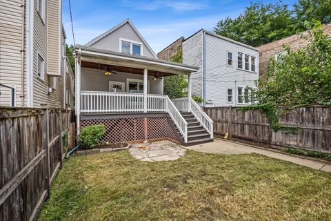 Tiny photo for 1907 W Warner Avenue, Chicago, IL 60613 (MLS # 12714840)