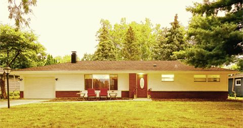 Tiny photo for 808 Bridle Lane, Wheaton, IL 60187 (MLS # 12460042)