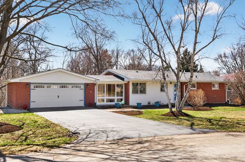 Tiny photo for 1009 Meadow Lane, Elgin, IL 60123 (MLS # 12592088)