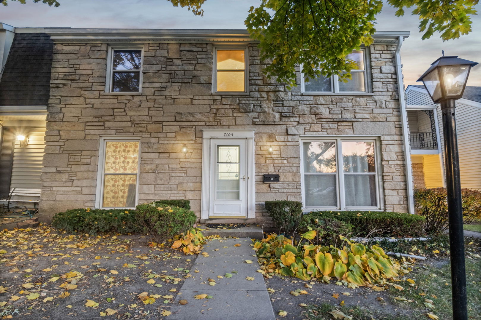 7605 Manchester Manor