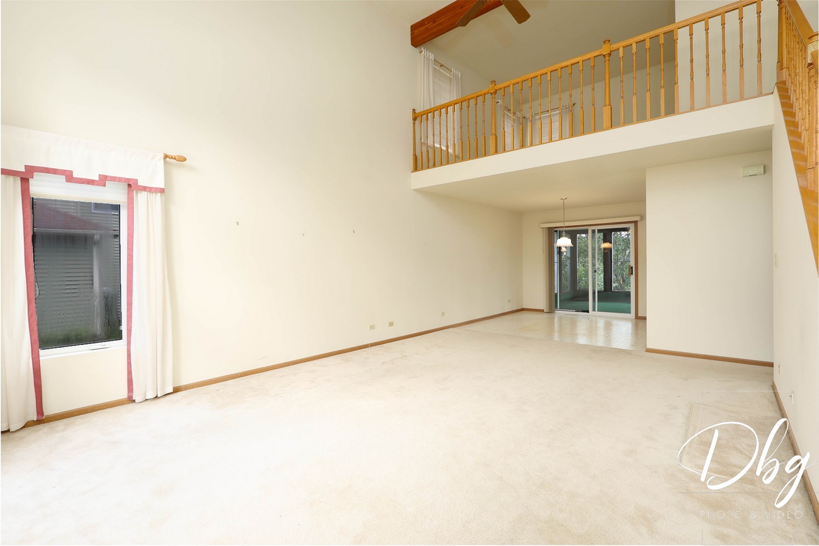 1017 Oaktree Trail