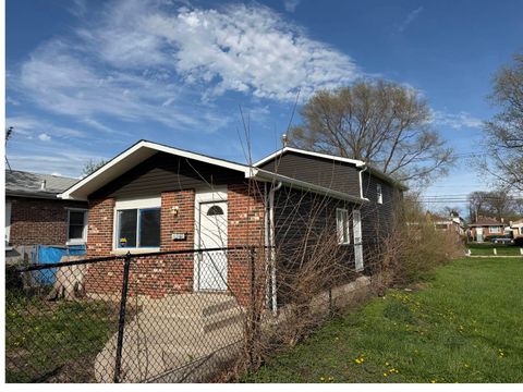 Tiny photo for 11361 S Racine Avenue, Chicago, IL 60643 (MLS # 12619756)