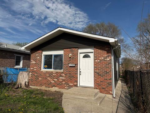 Tiny photo for 11361 S Racine Avenue, Chicago, IL 60643 (MLS # 12619756)