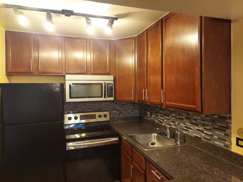 Tiny photo for 5813 Oakwood Drive #D, Lisle, IL 60532 (MLS # 12720910)