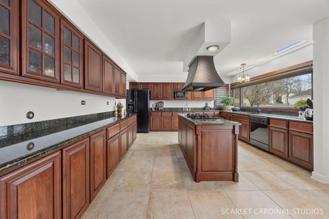 Tiny photo for 6333 Kent Court, Lisle, IL 60532 (MLS # 12583592)