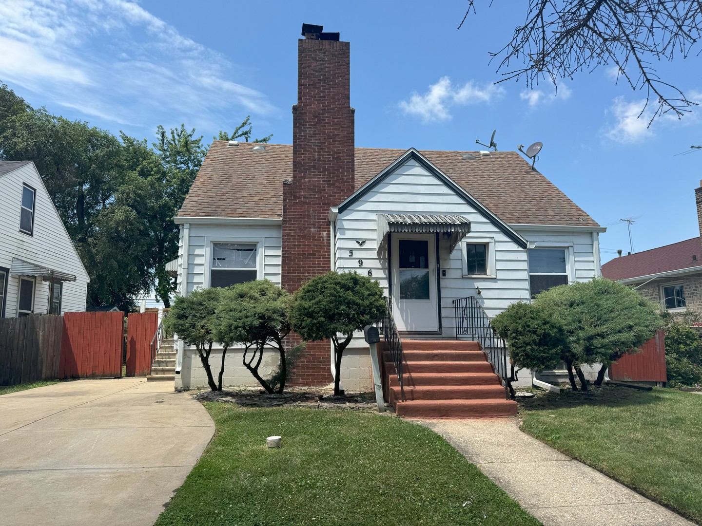 View Calumet City, IL 60409 house