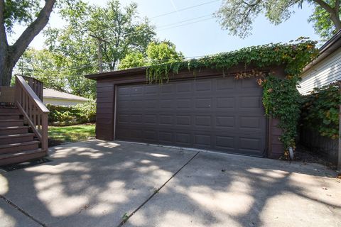 Tiny photo for 736 S Ashland Avenue, La Grange, IL 60525 (MLS # 12496200)