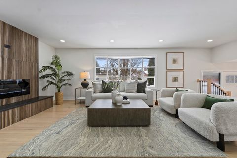 Tiny photo for 778 Wilson Avenue, Glen Ellyn, IL 60137 (MLS # 12607106)