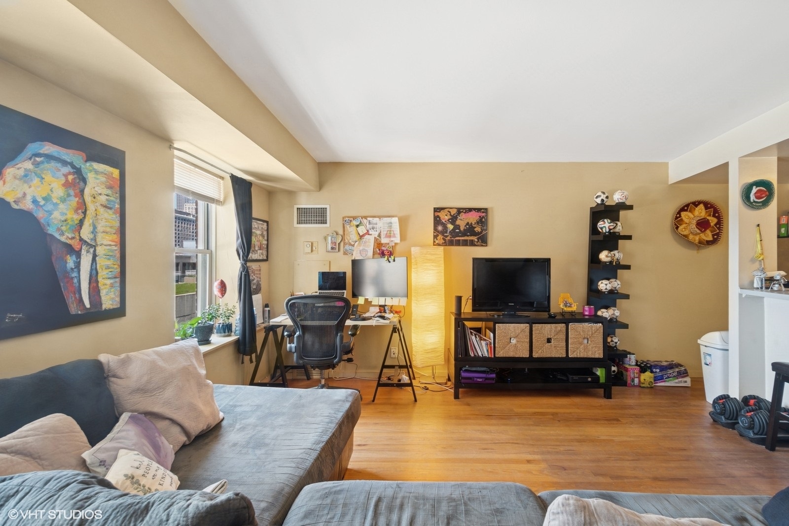 40 E 9th Street 1114