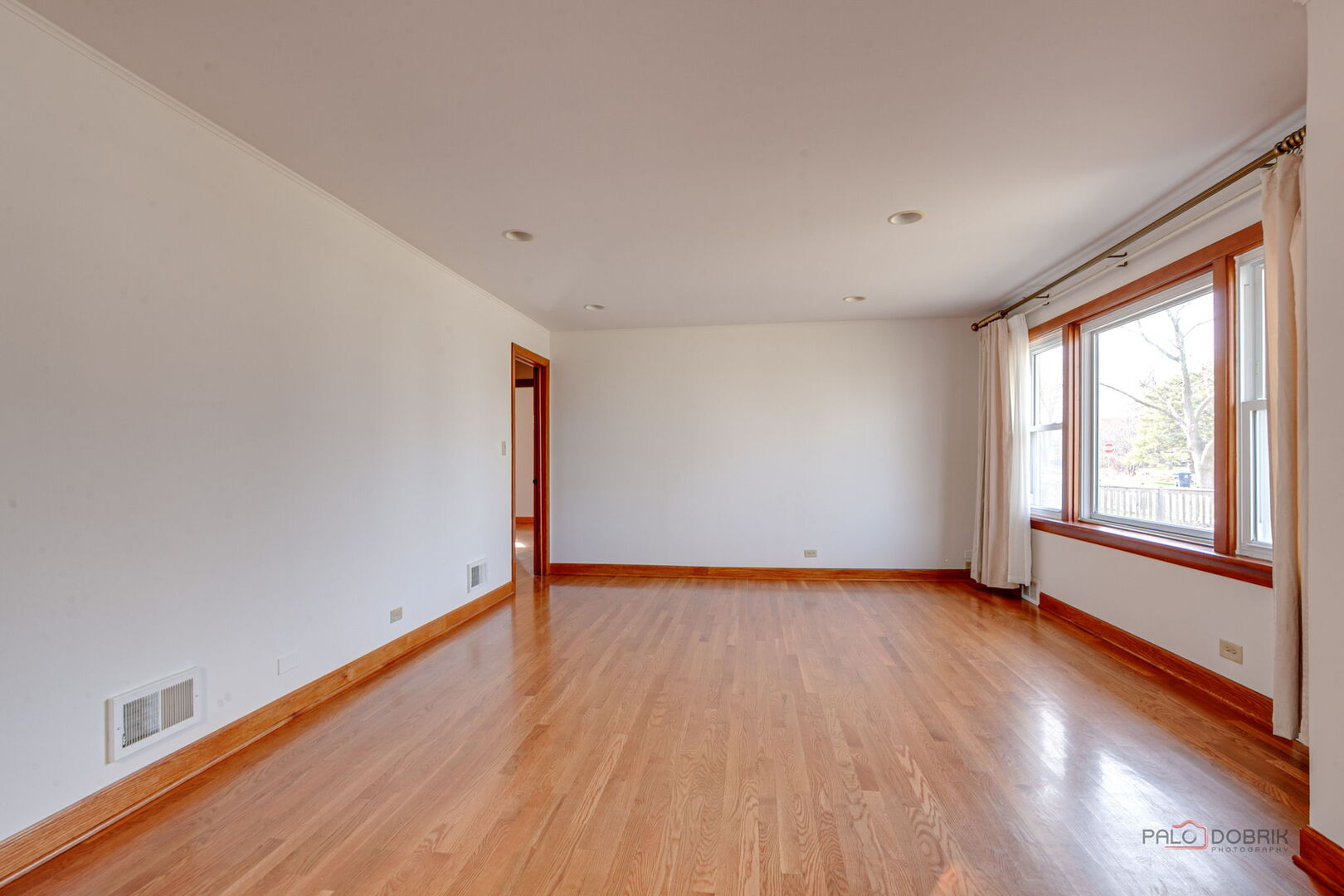 555 Longfellow Avenue