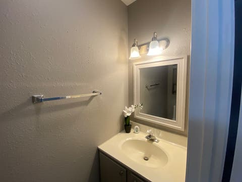 Tiny photo for 612 E Campus Drive #B12, Carbondale, IL 62901 (MLS # 12735063)