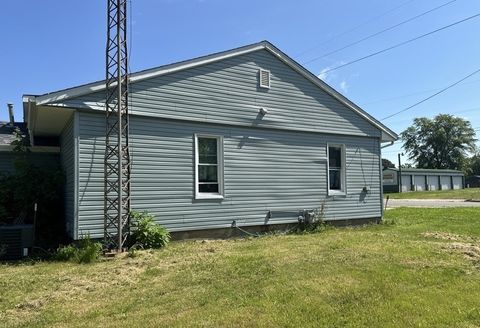 Tiny photo for 415 S PARK Street, Sesser, IL 62884 (MLS # EB458250)
