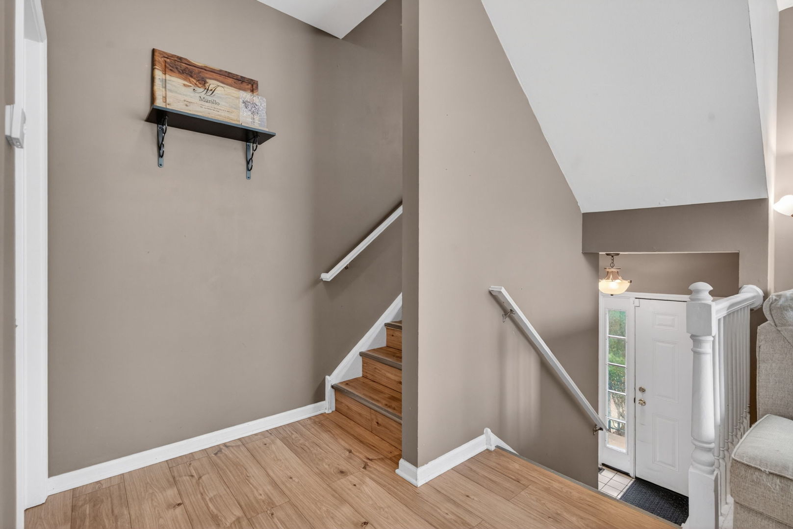 1105 Village Center Parkway 8