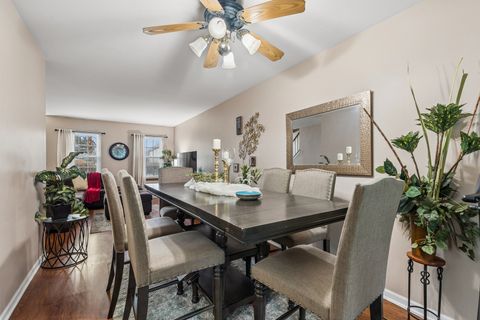 Tiny photo for 404 Ballard Drive, Algonquin, IL 60102 (MLS # 12605435)