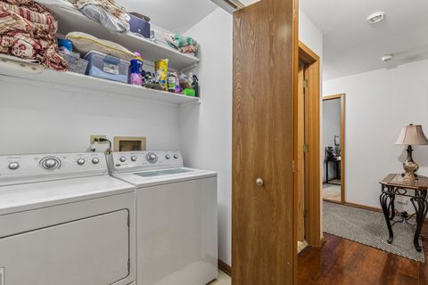 Tiny photo for 404 Ballard Drive, Algonquin, IL 60102 (MLS # 12605435)