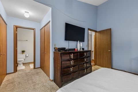 Tiny photo for 404 Ballard Drive, Algonquin, IL 60102 (MLS # 12605435)