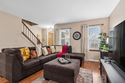 Tiny photo for 404 Ballard Drive, Algonquin, IL 60102 (MLS # 12605435)