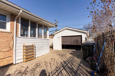 Tiny photo for 5029 N Nagle Avenue, Chicago, IL 60630 (MLS # 12592733)