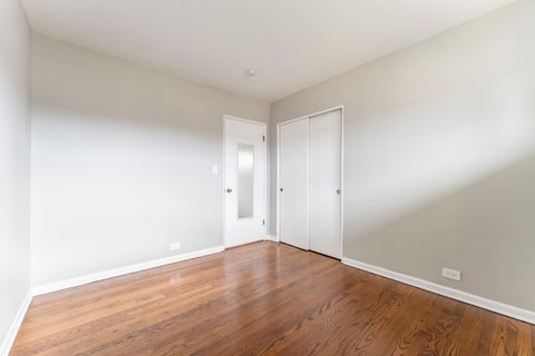 Tiny photo for 4904 W Hawthorne Avenue, Hillside, IL 60162 (MLS # 12537671)