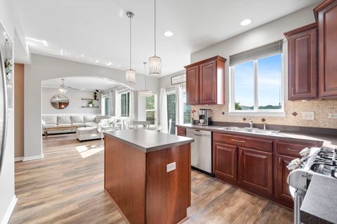 Tiny photo for 2551 Fairfax Way, Yorkville, IL 60560 (MLS # 12475203)