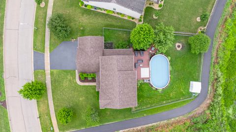 Tiny photo for 2551 Fairfax Way, Yorkville, IL 60560 (MLS # 12475203)