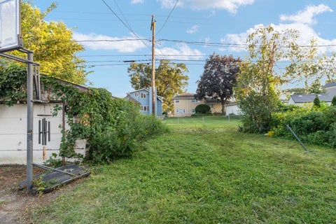 Tiny photo for 35 W Maple Avenue, Roselle, IL 60172 (MLS # 12750546)